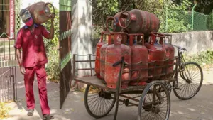 Lpg Shortage Looms Govt Mandates E Kyc On Indian Consumers Here Is The Guide