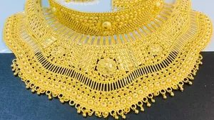 Chennai Gold Prices Crash Over 1 000 Per Sovereign On Monday Trumps Iran Threat Sparks Oil Surge