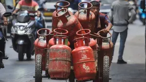 New Lpg Rules From May 1 Booking Gap Otp Delivery Possible Price Hike Explained