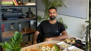 Gurgaon Man Quits 50 Lpa Job For Momo Business Earns 5 Crore In 2 5 Years Viral Success Story