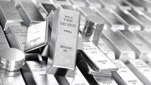 Silver Prices Dipped Today Amid Volatile Markets But Experts Recommend Buying The Dip