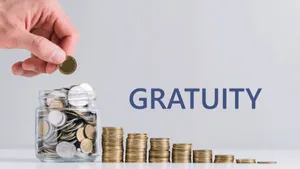 It Is Possible To Get Gratuity Without Working For 5 Years