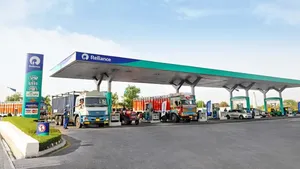 Adani Total Gas Reliances Jio Bp Partner To Offer Fuels In Select Outlets Will Common Man Gets Benef