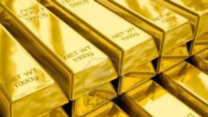 Gold Price Prediction 2026 Experts Target Rs 1 57 Lakh Should You Buy Now